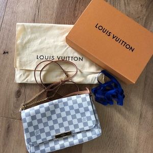 Louis Vuitton Favorite MM